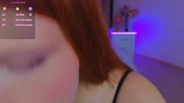GinnyGingerr's Webcam Show