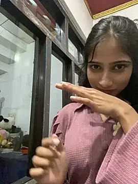 neetuuuuu11's Webcam Show