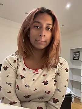 DonnaShy's Live XXX Chat