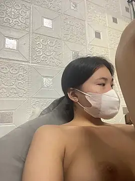 Minni_2k's Live XXX Chat
