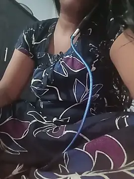 tamilhot-honeybee's Webcam Show