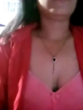 Ava_Ember_J1's Webcam Show