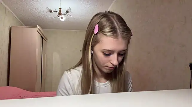 IrmgardCouden's Live XXX Chat