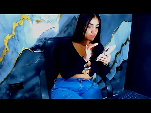 lorensMclevie_'s Webcam Show