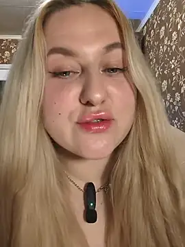 LianaJu's Live XXX Chat