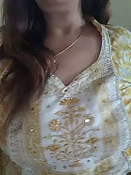 Khushi_je's Webcam Show