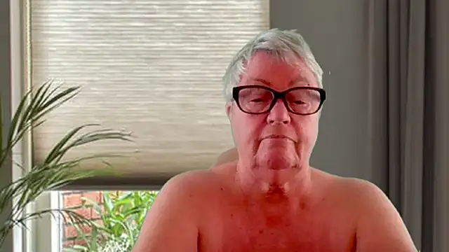 Mystery-Grandmother's Webcam Show