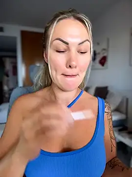 NastyMilf_'s Live XXX Chat