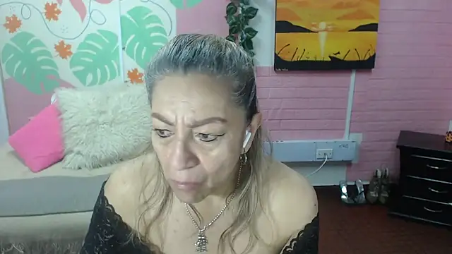 ZAMANTHA's Live XXX Chat