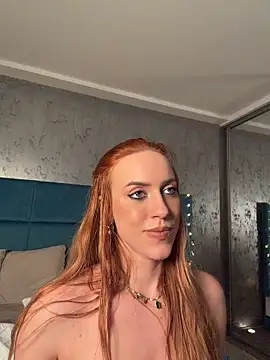 LunaAlya's Webcam Show