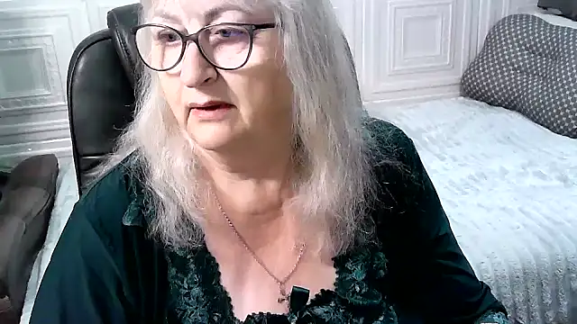 LolkaAlyss 温馨现场预览