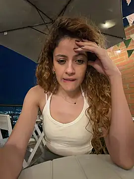alana15's Webcam Show