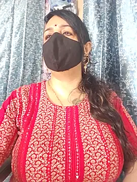 cute-tanvi's Webcam Show