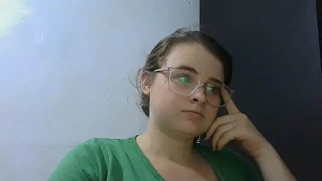HellenMiyer1111's Live XXX Chat