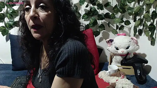 ariana_sanz1's Webcam Show