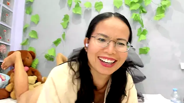 loveley_jenny's Webcam Show
