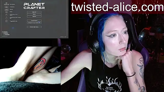 Twisted_Alice's Live XXX Chat