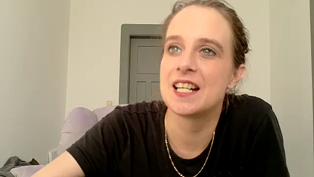 Chantalee's Webcam Show