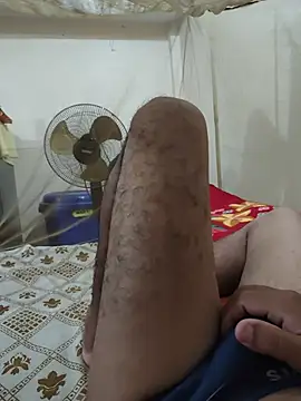 DIRTY_SMEGMA_DICK_4_PIGS 现场性爱视讯表演
