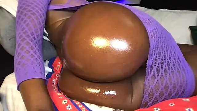 choco_petite's Live XXX Chat