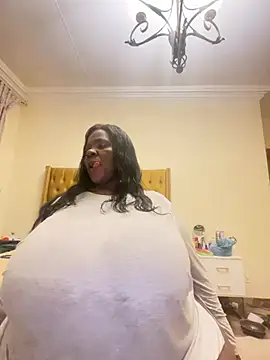 xXXSexyamazon's Webcam Show