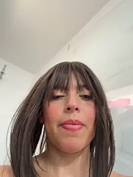 Miss_Tyka's Webcam Show