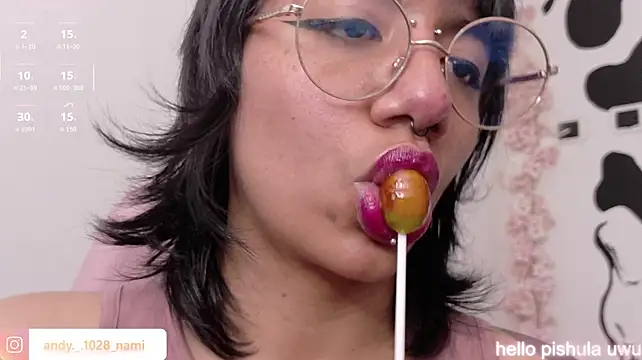 Nami_usagi's Live XXX Chat