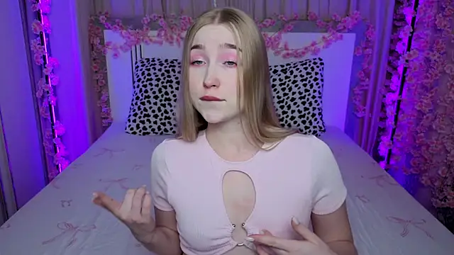 LilyStarlight's Live XXX Chat