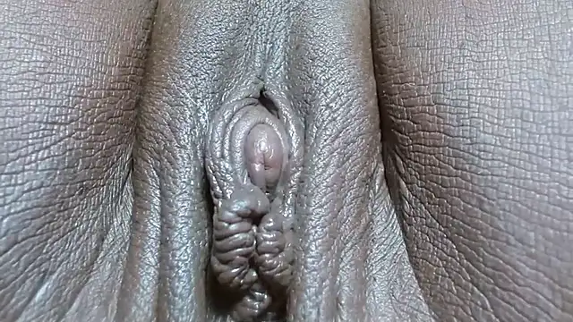 morenahott1's Webcam Show
