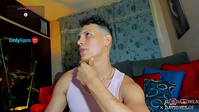 DavidNeill's Webcam Show