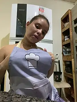 naughty_curly69's Webcam Show