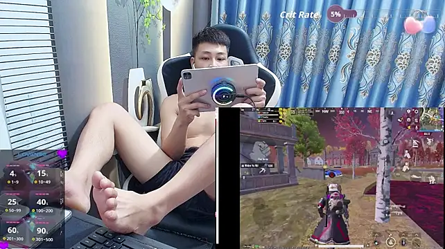 Naughty___asian's Webcam Show