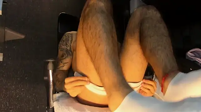 MarkWalker__'s Webcam Show