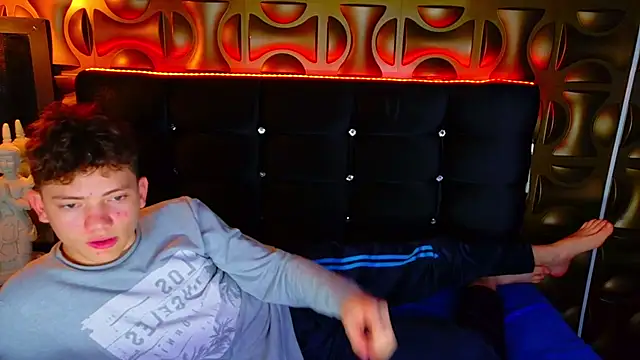 cruz_dante's Webcam Show