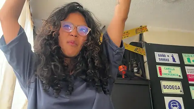 You_Ana31's Live XXX Chat