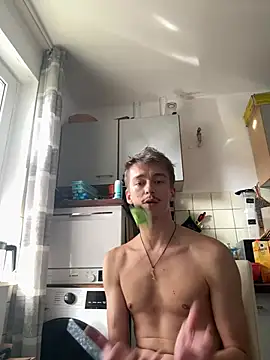 Toyjungee's Webcam Show