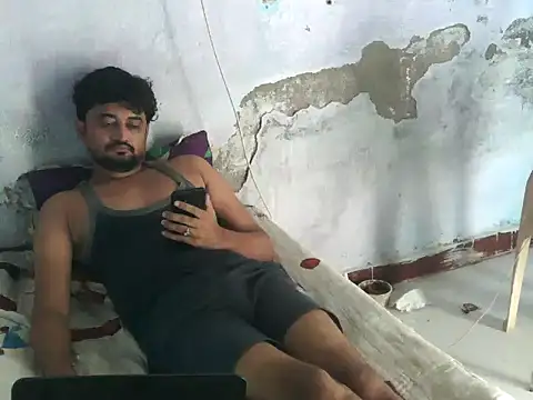 ROCOGUJUBULL's Webcam Show