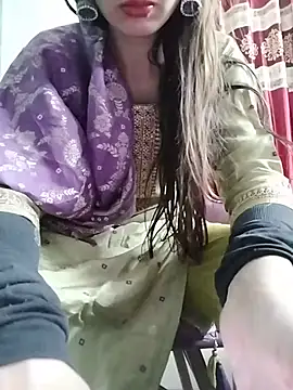 Noor_Darliing's Webcam Show