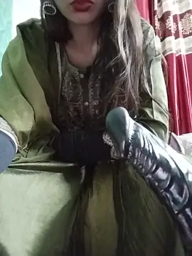 Noor_Darliing's Webcam Show