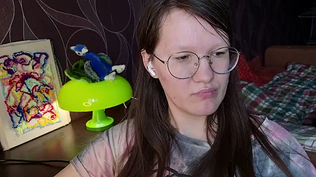 komma_miracle's Webcam Show