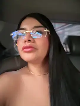 Issane_Peru's Webcam Show