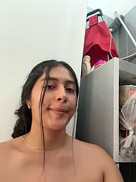 Sophie__Foxxx's Live XXX Chat