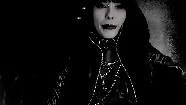 XXIOUX's Live XXX Chat