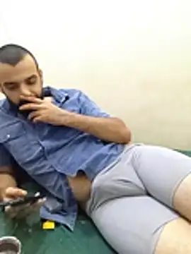 ali1996a1's Webcam Show