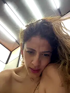 alana15's Webcam Show