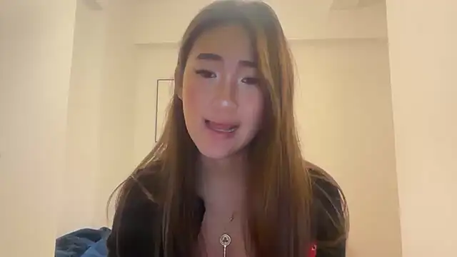 AlishaCheng's live stream