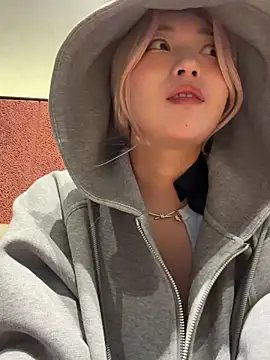 winter11's live stream