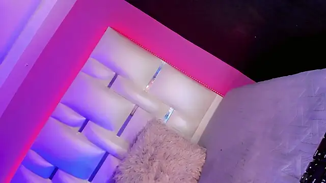 EmmaSweet23 Live XXX Chat