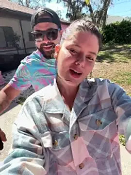 mangolini_parrocini's Webcam Show