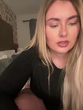 LucyRoseUk's Webcam Show